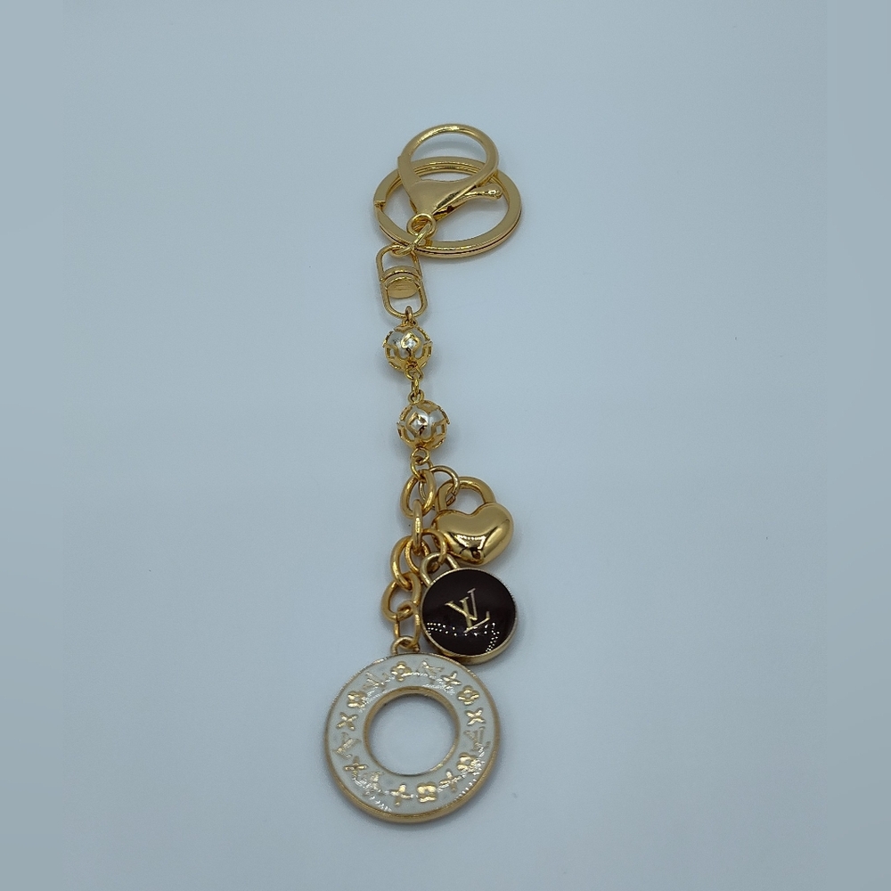 🎊 Luxury & More Host Pick 🎊LOUIS VUITTON Donut Charm Bag Charm Keychain